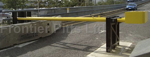 Барьер для парковки - PAS 68 | Manual Drop Arm Barrier - Frontier-Pitts - поднимающийся