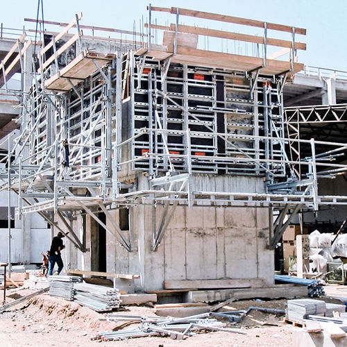 Рабочая платформа - Farina Formworks ITALY | Formworks | Props | Scaff - подвесная / для обшивки