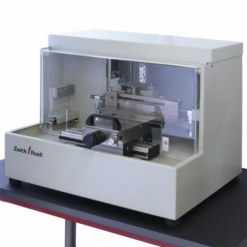 Шлифовально-полировальный станок для подготовки образцов - 7140   - ZwickRoell GmbH & Co. KG