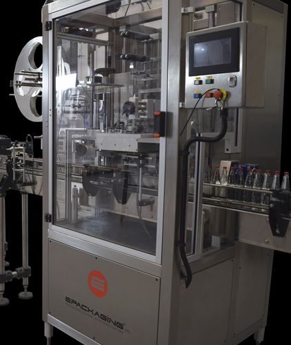 Автоматическая этикетировочная машина - SIRIO – 150 - E-Packaging Srl - для наклеивания на верхнюю часть / для наклеивания на боковую часть / с термоусадочной трубкой