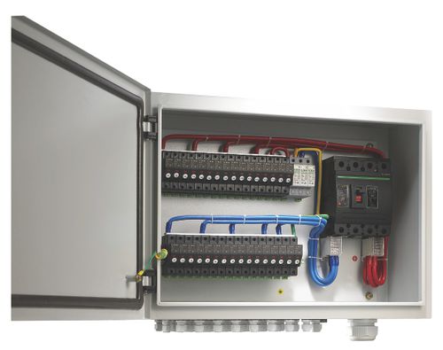 Настенная коробка - BHT-16 - Zhejiang Benyi Electrical Co.,ltd. - модульная / солнечный комбинатор