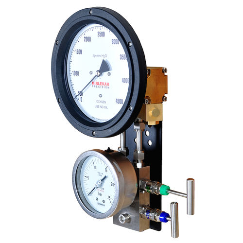 Дифференциальный манометр - 370 DGC - Hirlekar Precision Instruments, Pune - со шкалой / с фланцем / NPT 1/4