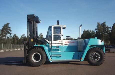Вилочный погрузчик с тепловым двигателем - SMV series - Konecranes - с местом для сидения водителя / для разгрузочно-погрузочных работ / 4-колесный