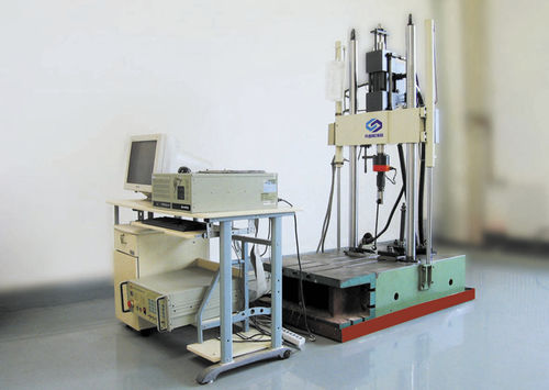Испытательная машина усталости - Sinotest Equipment Co.,Ltd - амортизатора / гидравлическая