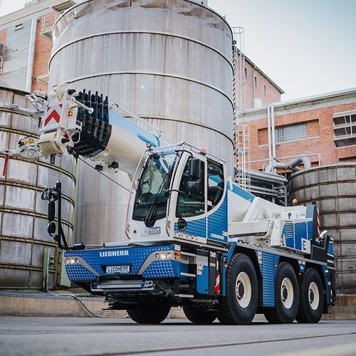 Башенный кран на грузовике - LTC 1050-3.1E - Liebherr Cranes - телескопический / для строительства / для подъема