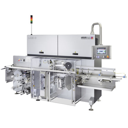 Упаковочная машина под сложенной пленкой - LRM-S - LOESCH Verpackungstechnik GmbH + Co. KG - автоматическая / для шоколадной продукции / для хлебопекарного производства