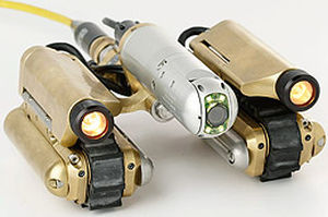 Гусеничный инспекционный робот - Versatrax 100™ - Inuktun InCommand Robotics LLC - герметичный / миниатюрный / компактный