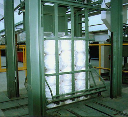 Упаковочный пресс для пластмассы - Valvan Baling Systems NV - вертикальный / с загрузкой сверху / автоматический
