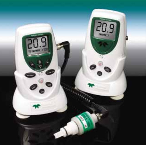 Анализатор для кислорода - AX300 / MX300 - Teledyne Analytical Instruments - для наблюдения / для измерения температуры / переносной