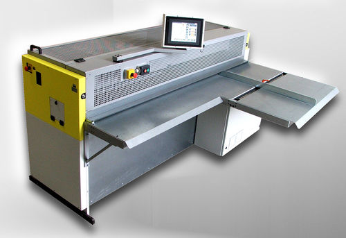 Волнистая машина для производства картонных коробок - EASYMATIC  - SOLARCO Machinery, s.r.o. - со сквозными отверстиями / полуавтоматическая