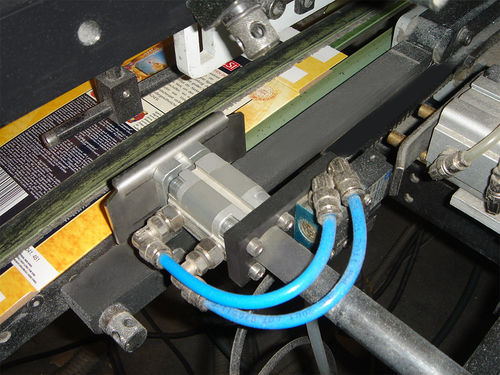 Боковая нажимная кнопка - ERO Gluing Systems - убирающаяся