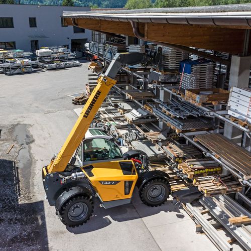 Телескопический вилочный погрузчик - T 32-7 - Liebherr Excavators