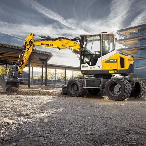 Промежуточный экскаватор - A 909 - Liebherr Excavators - на колесах / дизельный / компактный