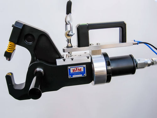 Пневматический ручной инструмент для клепки - CCU 4M-50 - BTM Europe Blechverb. GmbH