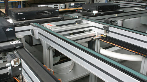 Плоский приводной ремень - Forbo Siegling GmbH - для конвейерного ролика / с помощью трения / устойчивый к истиранию