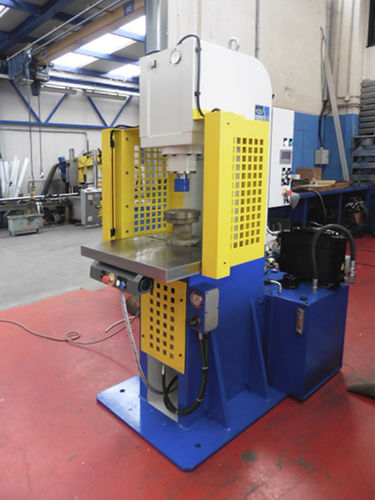 Гидравлический пресс - 18012 - AEM3 S.r.l. - ручной / электронный / для прессования