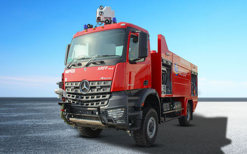 Транспортное средство для борьбы с пожаром - NF-ARFF-4 - naffco - дизельное / с четырехколесным приводом