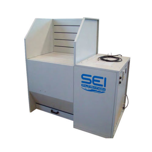 Стол с вытяжкой самоочищающийся - BA Series - SEI FILTRATION SRL - для сушки / для удаления заусенцев / для шлифовки