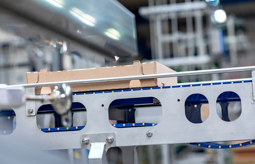 Конвейерная система для цепи - Maschinenbau Helmers GmbH - для машины / конвейер / для поддонов