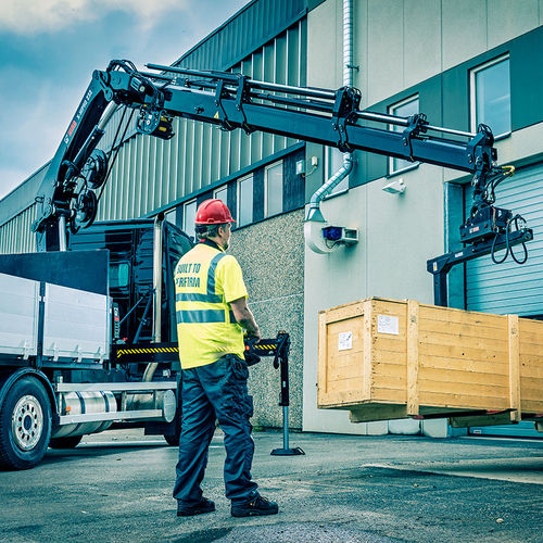 Башенный кран на грузовике - X-HIDUO 228 - Hiab - со стрелой / складной / вездеход