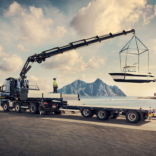 Башенный кран на грузовике - X-HiPro 6x8 series - Hiab - со стрелой / складной / портовый