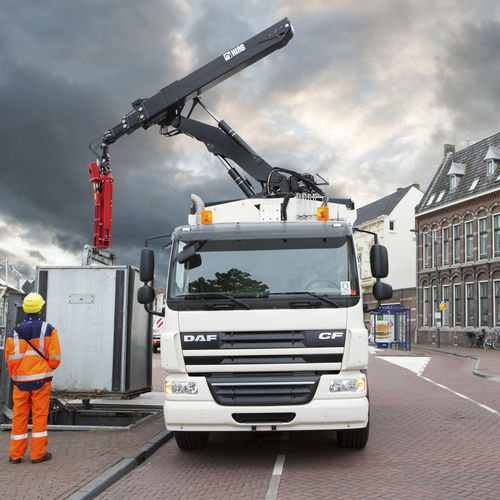 Башенный кран на грузовике - S-HiPro 130 - Hiab - со стрелой / складной / для разгрузочно-погрузочных работ