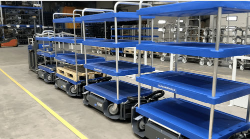 Трактор для буксировки - LIFTLINER® - K. Hartwall Ltd - электрический / на колесах / с автоматизированной системой управления