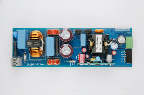 Промышленный выпрямитель тока - REF_XDPS2201E_170W_BPA - Infineon Technologies AG