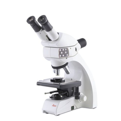 Оптический микроскоп - DM750 M - Leica Microsystems GmbH - для контроля / учебный / металлографический