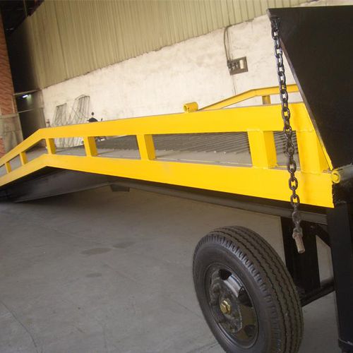 Рабочая платформа - Guangzhou Chengyue Machinery - для загрузки / мобильная / гидравлическая