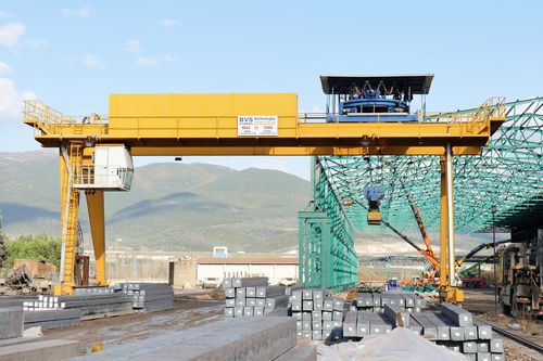 Козловой кран на рейке - BVS Cranes-BÜLBÜLOĞLU VİNÇ SAN. ve TİC. A.Ş. - для высоких нагрузок