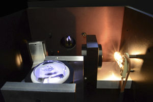 Источник света с галогенной лампой - ILD-D2-QH - Bentham Instruments Ltd - с дейтериевой лампой / с широким диапазоном