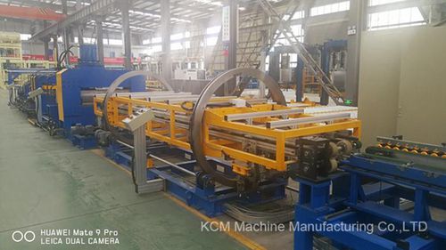 Линия профилирования для металлических труб - KCM Machinery Manufacturing - автоматическая / пробивка отверстий