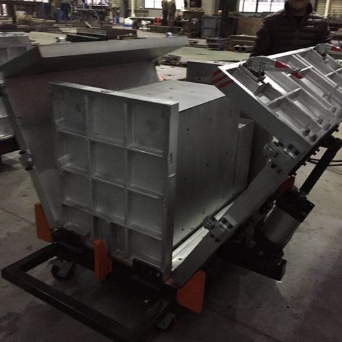 Формовочная машина для двери - KCM Machinery Manufacturing - для металла