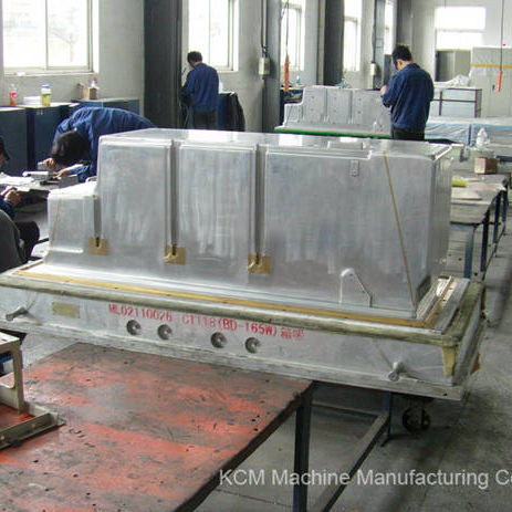 Формовочная машина из меди - KCM Machinery Manufacturing - вакуумная