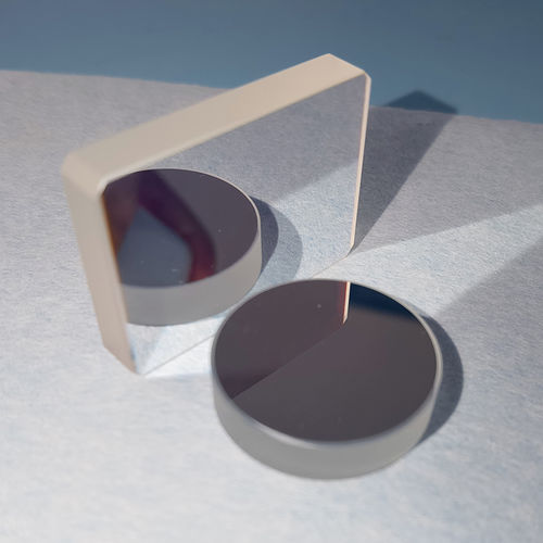 Плоско-вогнутое зеркало - Changchun Yutai Optics Co., Ltd. - из силикатного стекла / лазерное