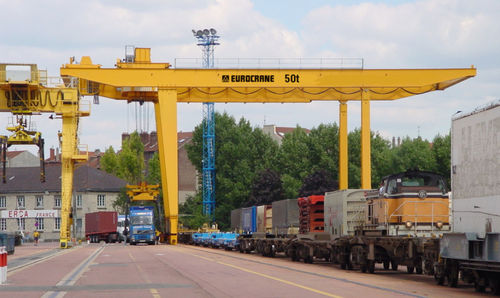 Козловой кран на рейке - 00128 - Eurocrane(China)Co.,Ltd - для цеха / для логистики / двухбалочный