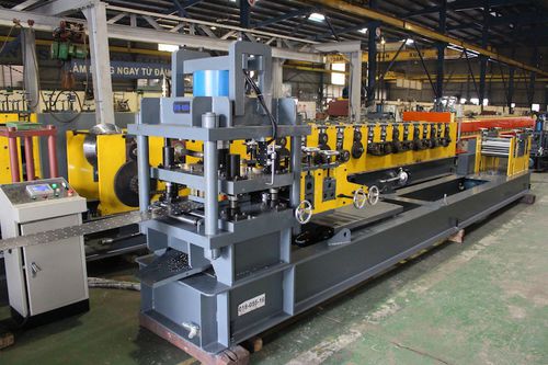 Автоматическая линия пробивки отверстий - AMECO INDUSTRIAL JOINT STOCK COMPANY - с сервоприводом / для листа / для формовки