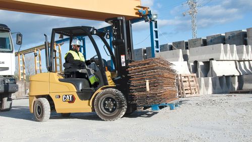 Дизельный вилочный погрузчик - DP series - Cat Lift Trucks - СНГ / с местом для сидения водителя / промышленный