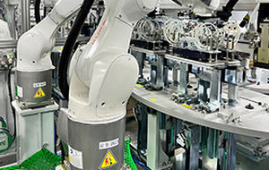 Роботизированная линия сборки - HANWHA MACHINERY - для контроля