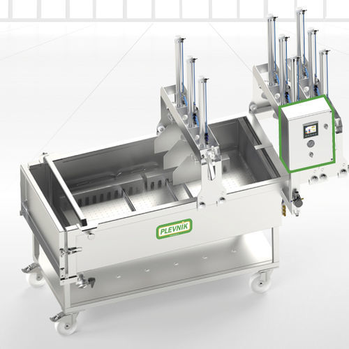 Вертикальный сырный пресс - PRP-R series - Plevnik D.O.O. Engineering and production - пневматический / для мягких сортов / для твердых сортов