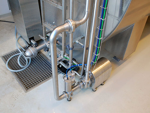 Резервуар для стокирования - C. van't Riet Dairy Technology BV - для охлаждения / для молока / из нержавеющей стали