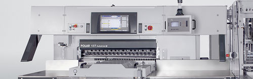 Высокоскоростная высокоточная машина для резки бумаги - Autotrim M - POLAR Cutting Technologies GmbH - с цифровым индикатором / программируемая / сверхточная