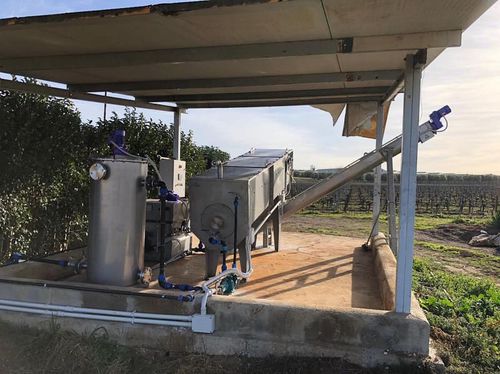 Винтовой пресс для дегидратации шлама - Screw Press - Equipwater