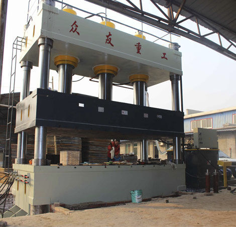 Гидравлический пресс - TengZhou Zhongyou Heavy Industry Machinery Equipment Co.,Ltd - для формовки / с 4 стойками / мембранный