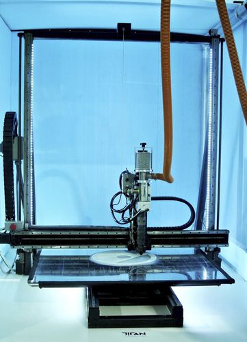Принтер 3D для пластмасс - Pellet Extrusion - Titan Robotics - промышленный / FFF / большой формат