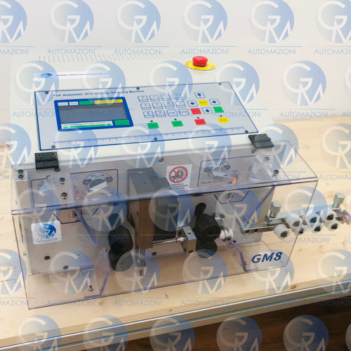 Машина для резки и съема изоляции для кабелей - GM8 - GM AUTOMAZIONI - с лезвием / электрическая / программируемая