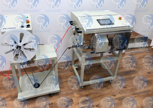 Машина для резки и съема изоляции для коаксиальных кабелей - COAX5 - GM AUTOMAZIONI - с лезвием / электрическая / автоматическая