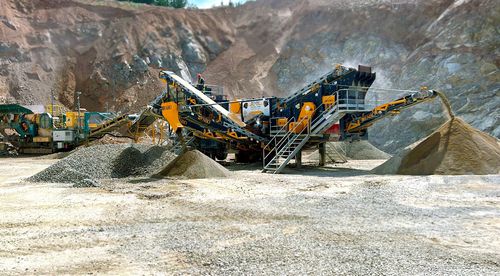 Конусный дробильно-сортировочный комплекс - MCC series - Fabo Crushing Screening & Concrete Plants - мобильный / высокая производительность / для твердого камня