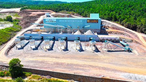 Щековый дробильно-сортировочный комплекс - Fabo Crushing Screening & Concrete Plants - стационарный / первичный / высокая производительность